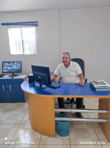 COLABORADOR 05