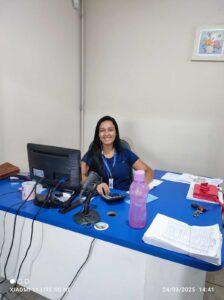 COLABORADORA 01