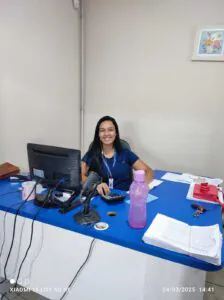 COLABORADORA 01